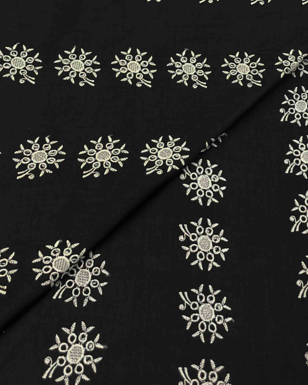 Lawn Chickenkari D5H102