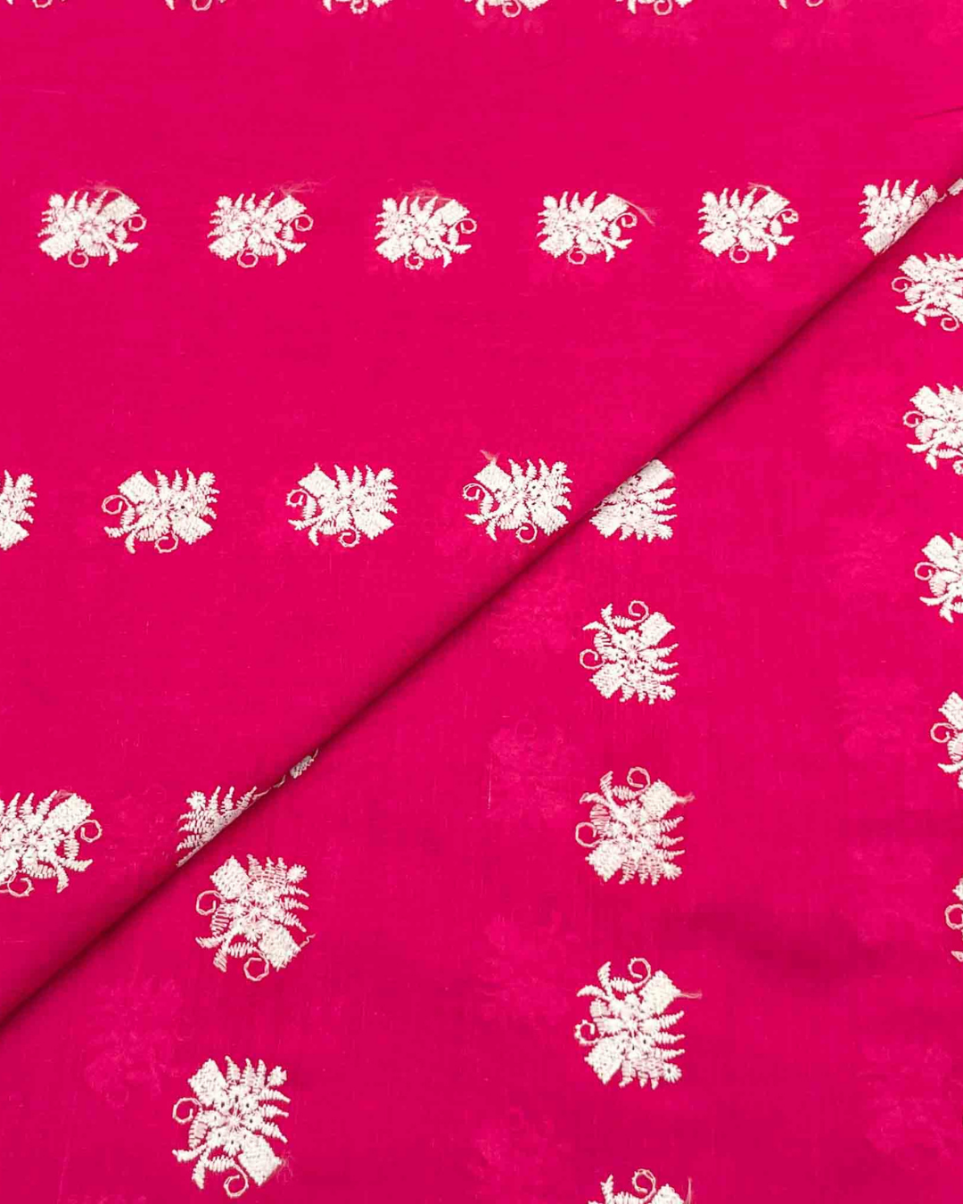 Lawn Chickenkari D5H010