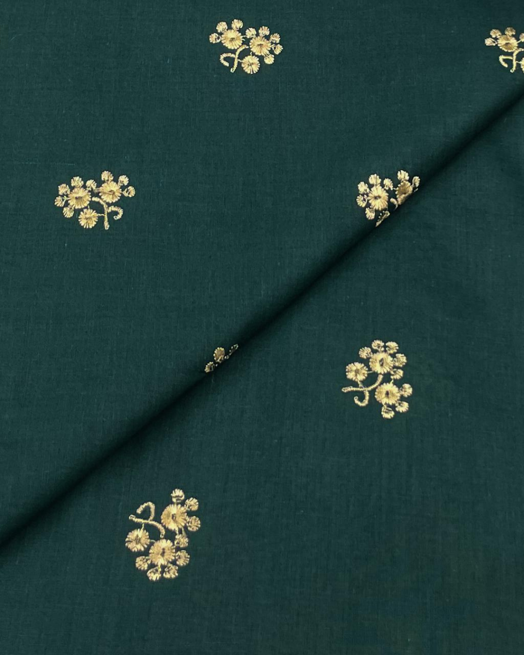 Lawn Embroidery D5I010