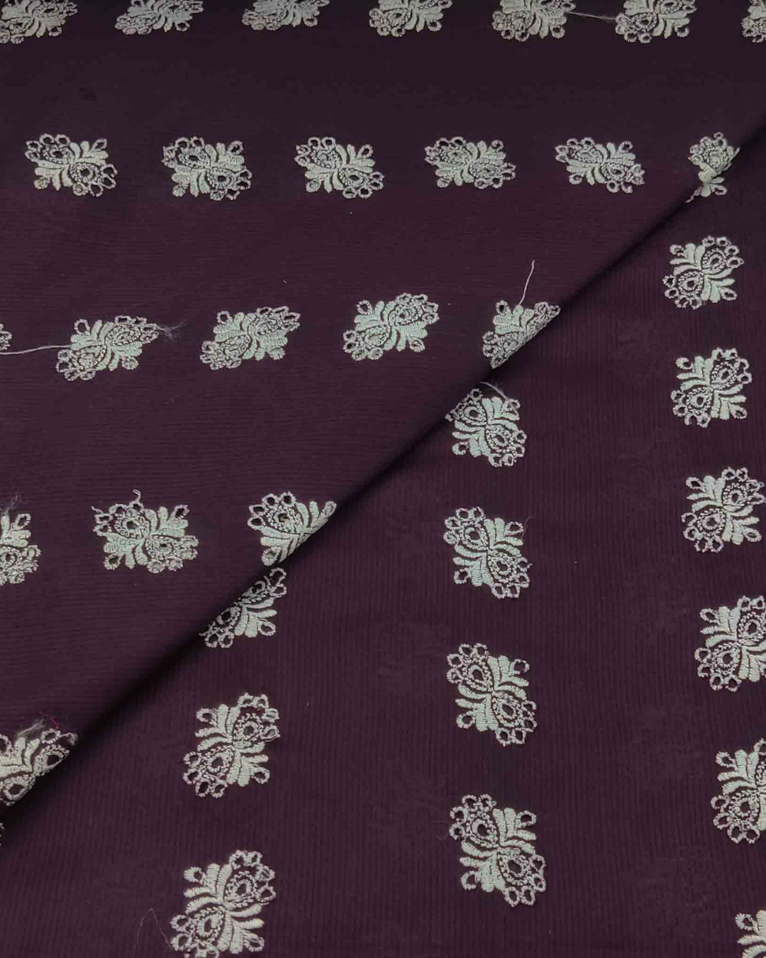 Lawn Chickenkari D5H110