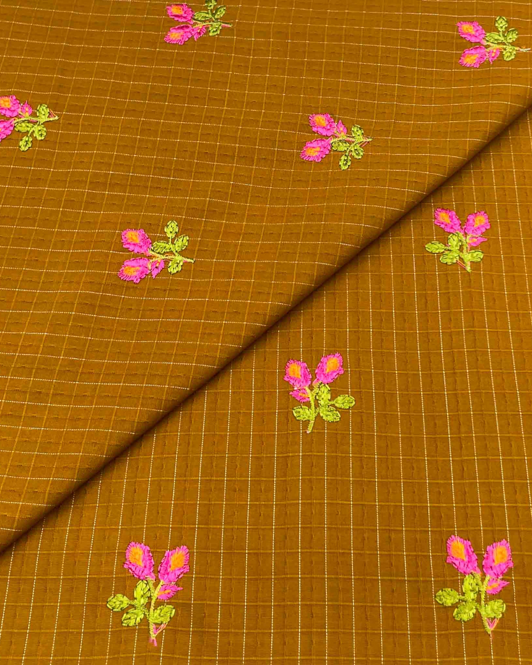 Khaddar Embroidery D1A112