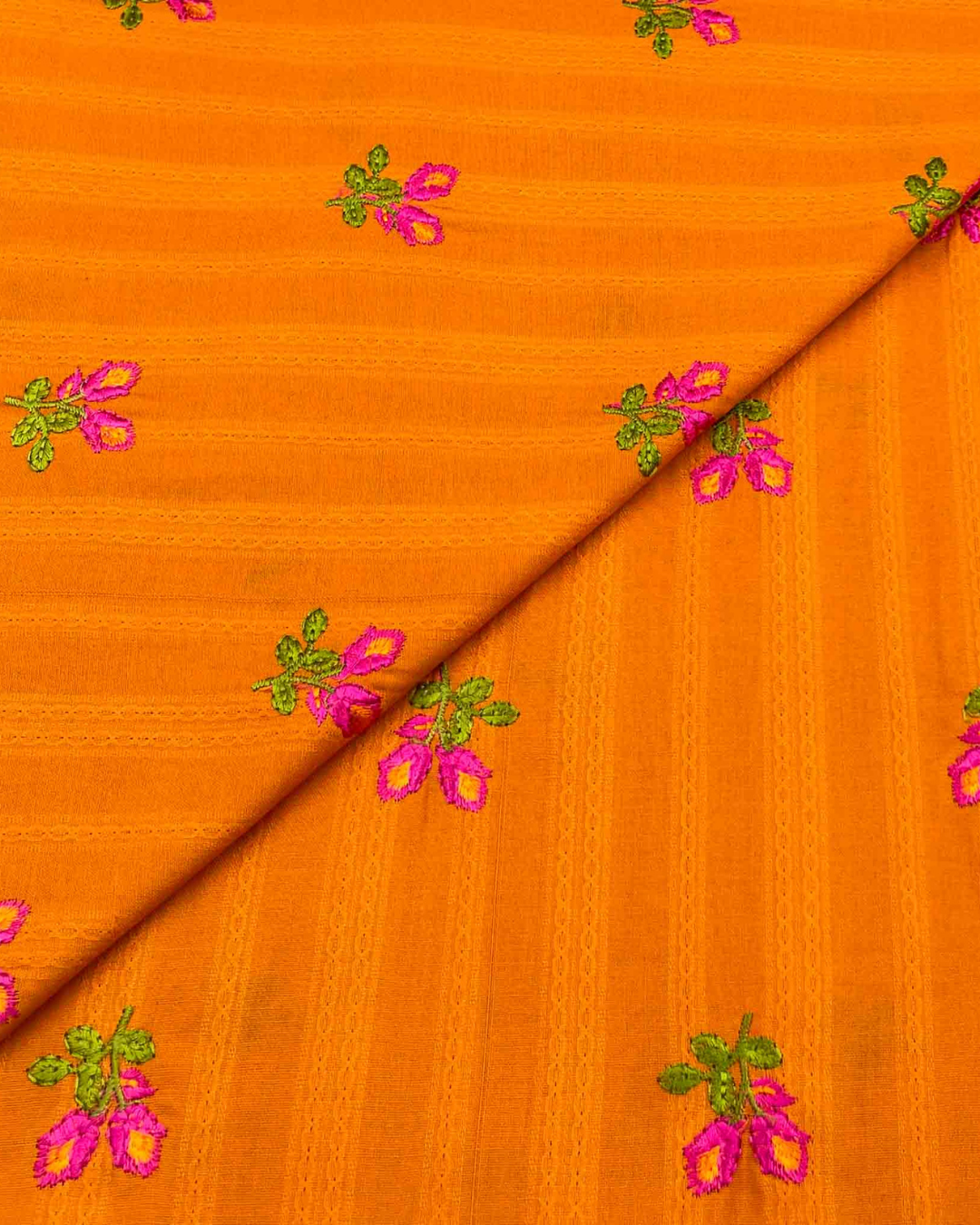 Khaddar Embroidery D1A113