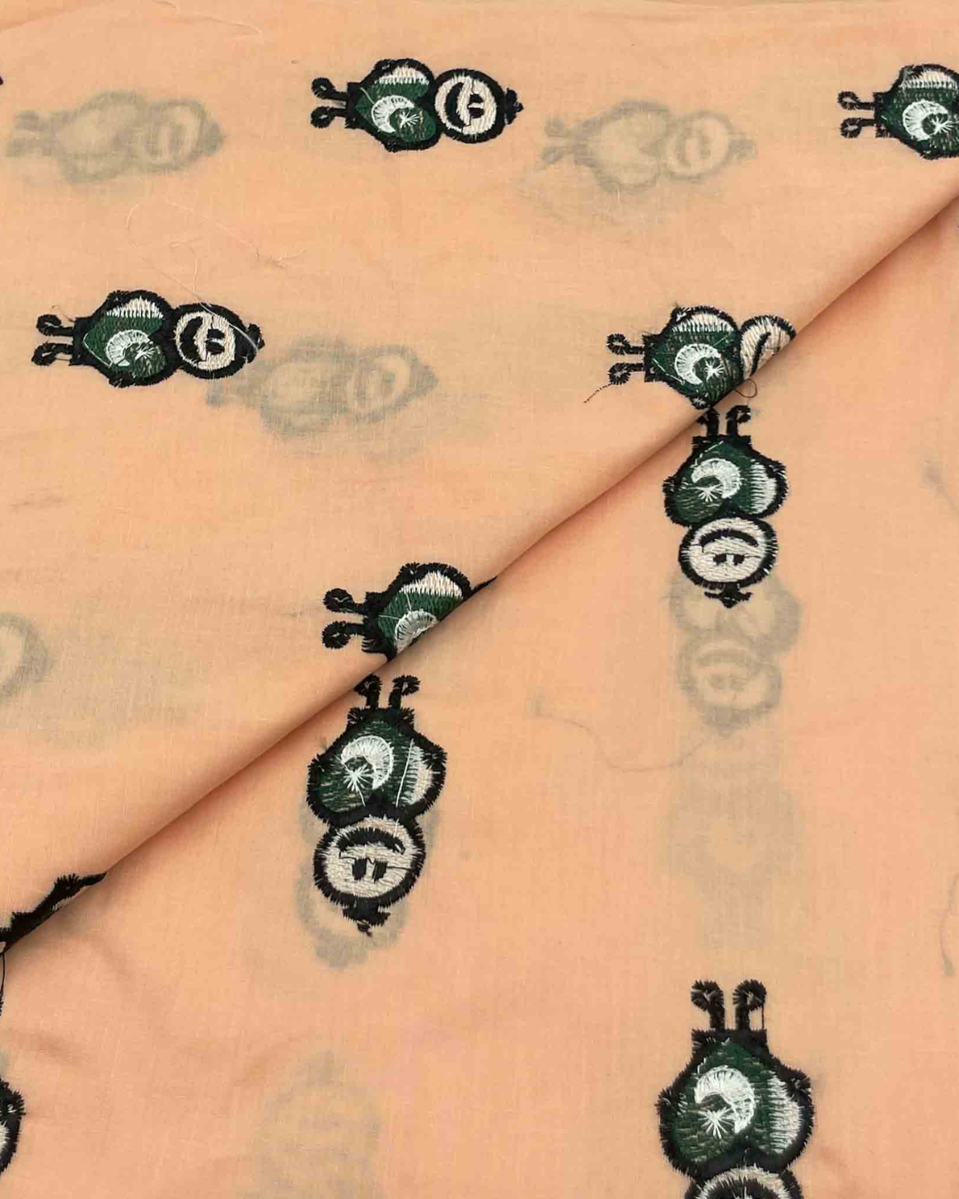 Azadi Lawn Embroidery D5A010