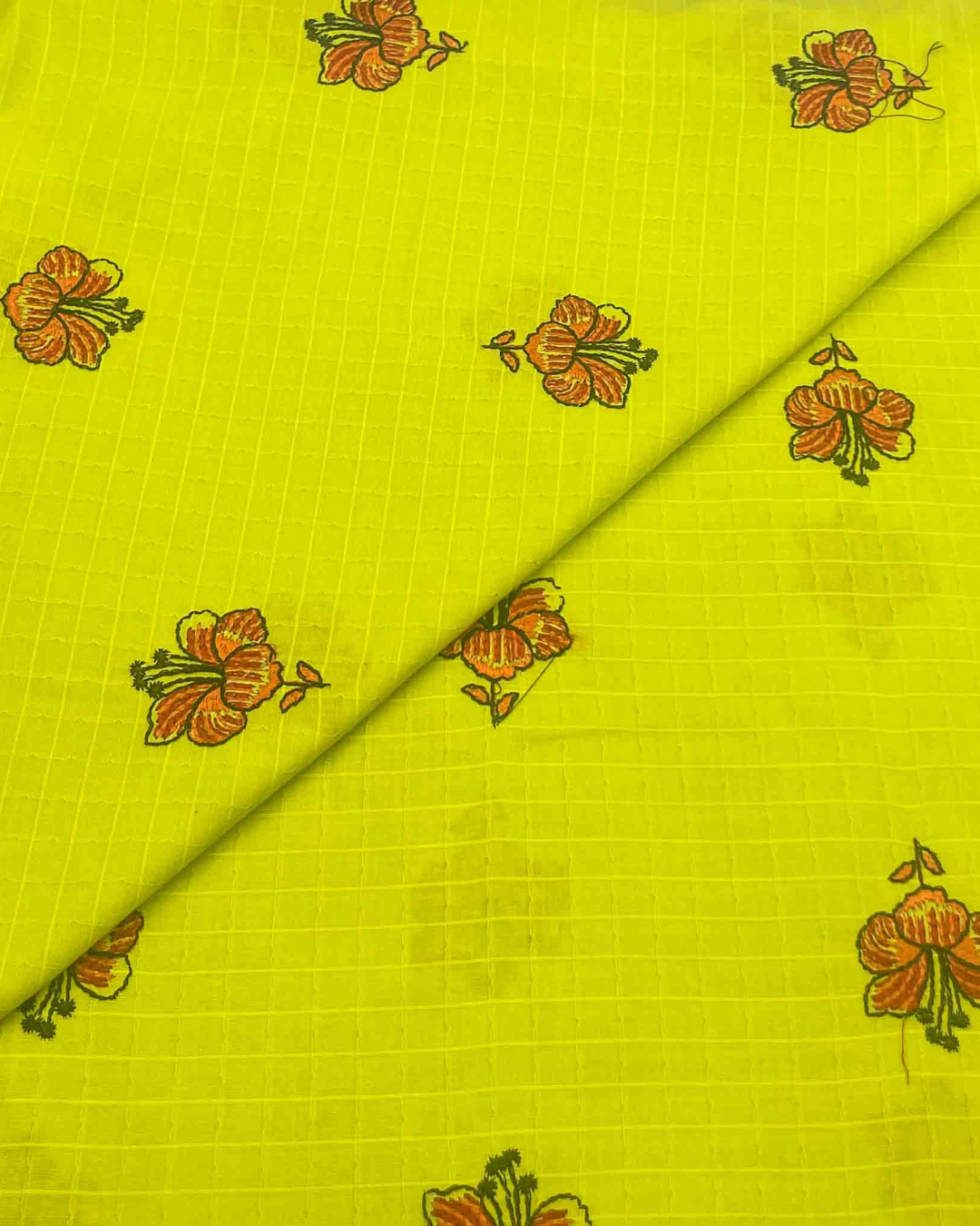 Khaddar Embroidery D1A013