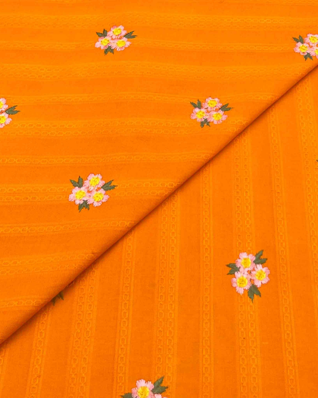 Khaddar Embroidery D1A014