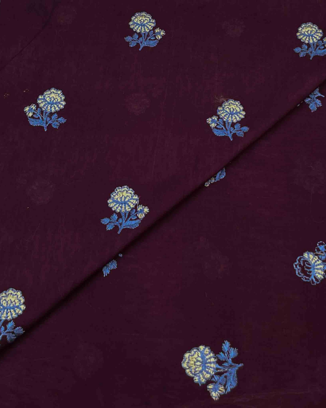 Lawn Embroidery D5I017