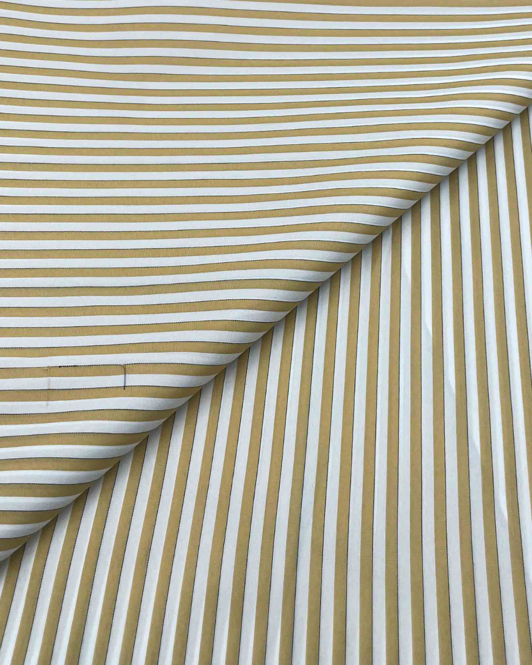 Poly Viscose Check D6A017