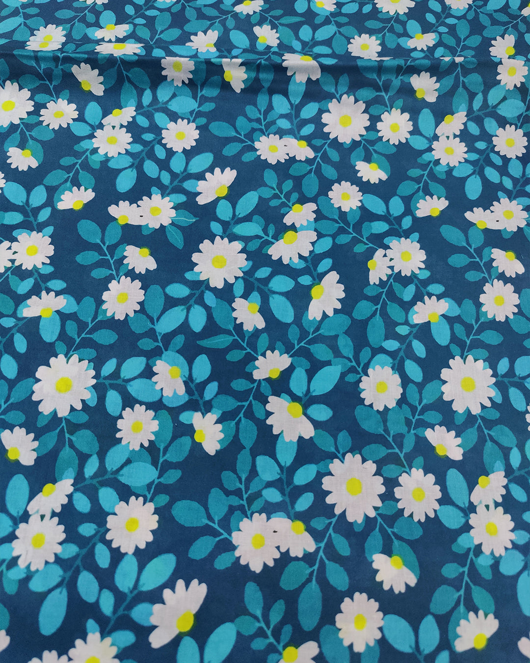 Blue Daisy Charm – Print Lawn