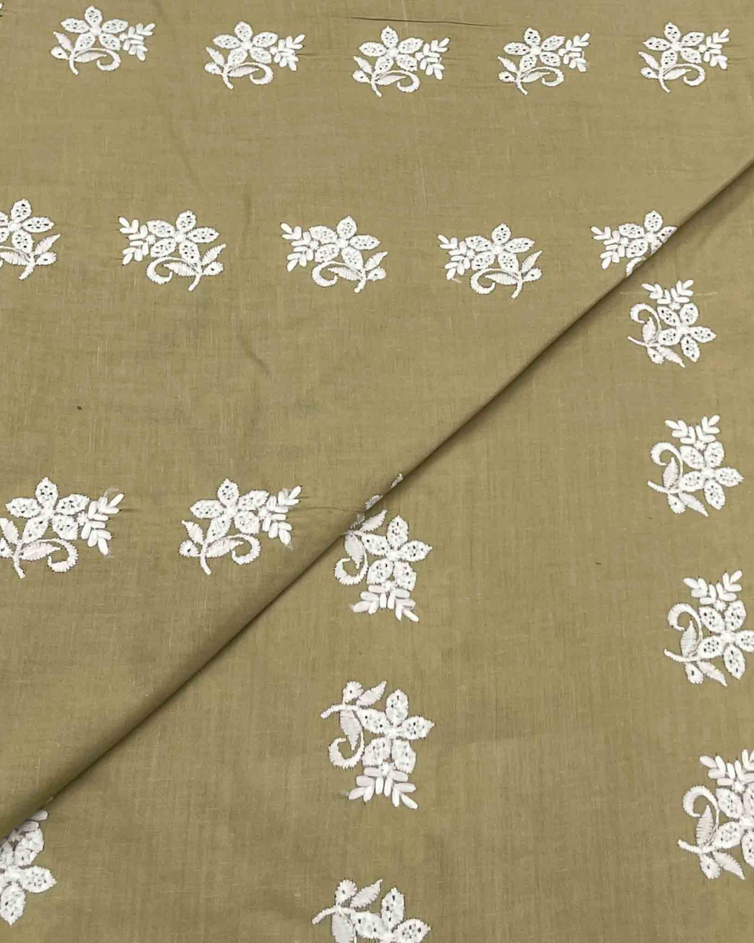 Lawn Chickenkari D5H020