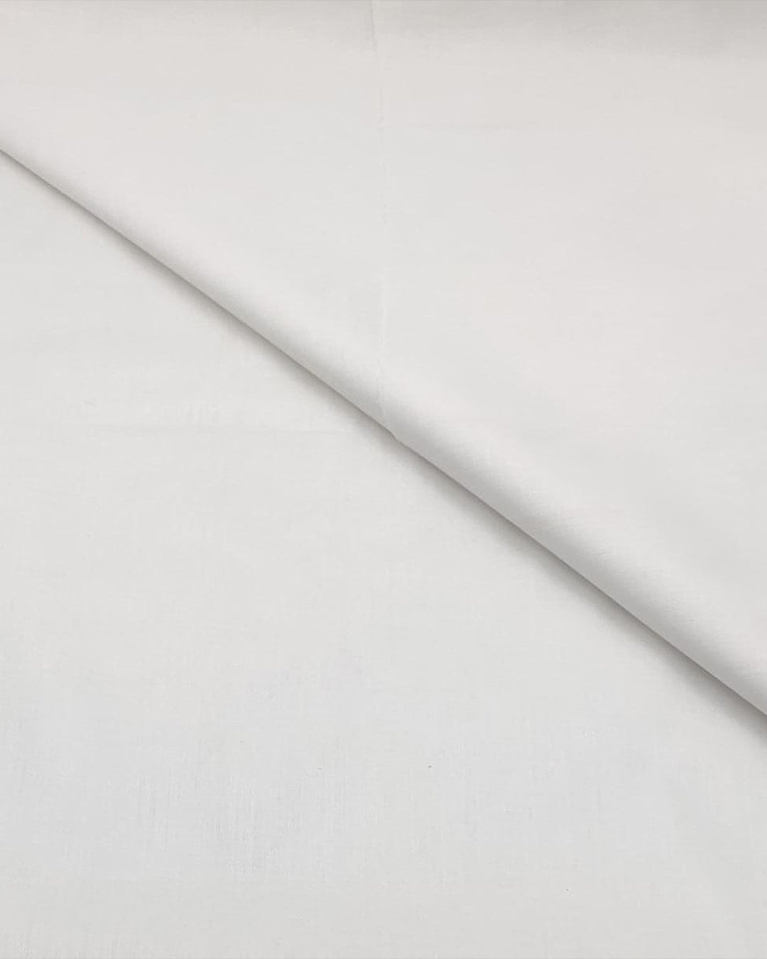 White – Plain Lawn