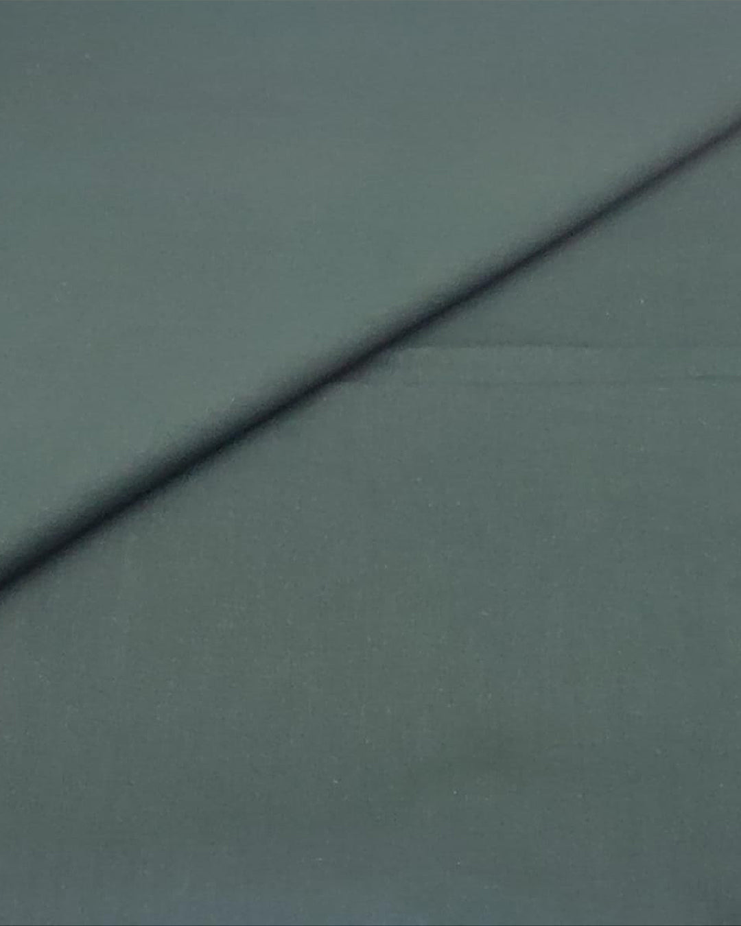 Grey Green – Plain Lawn