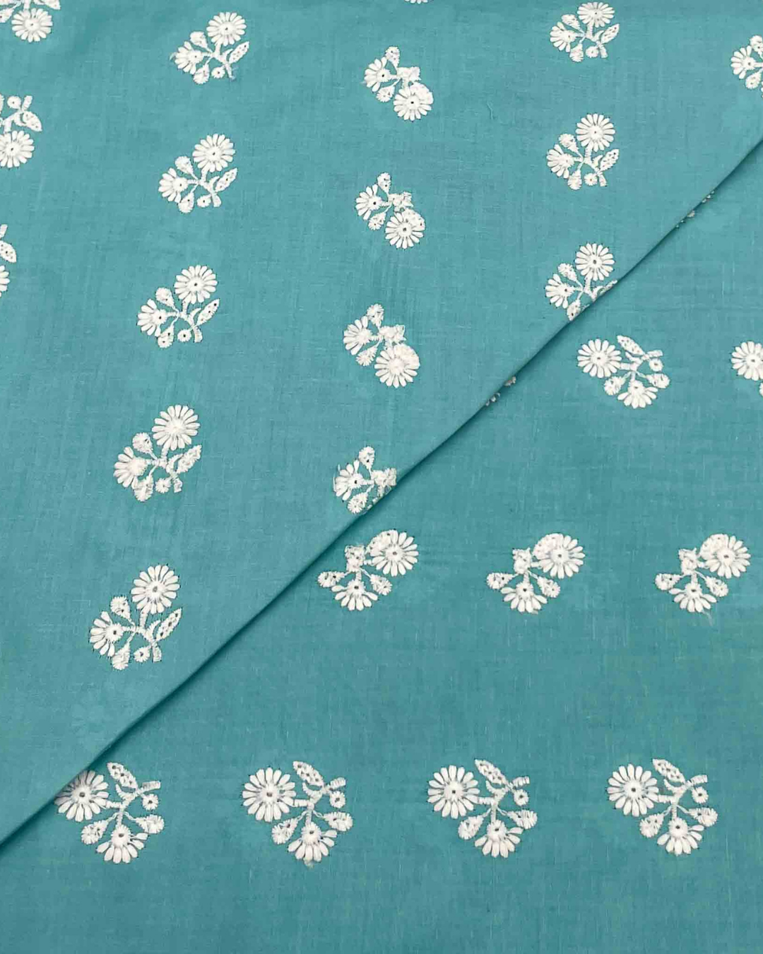 Lawn Chickenkari D5H024