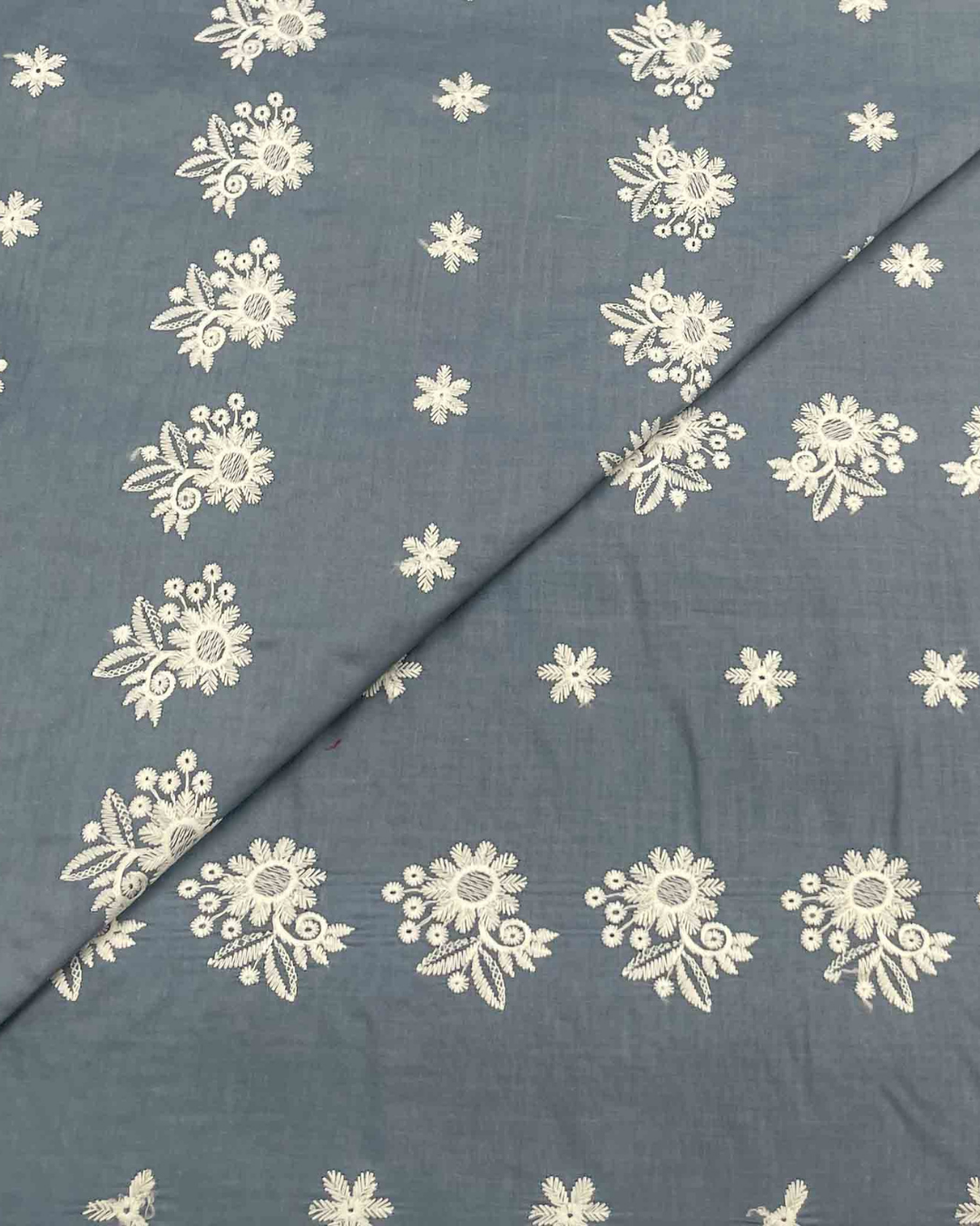 Lawn Chickenkari D5H025