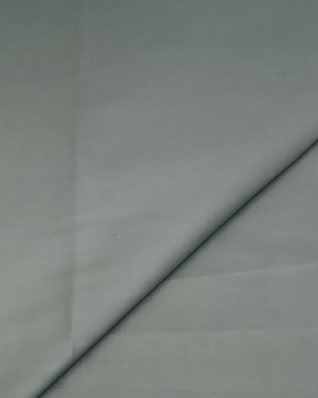 Light Grey – Plain Lawn