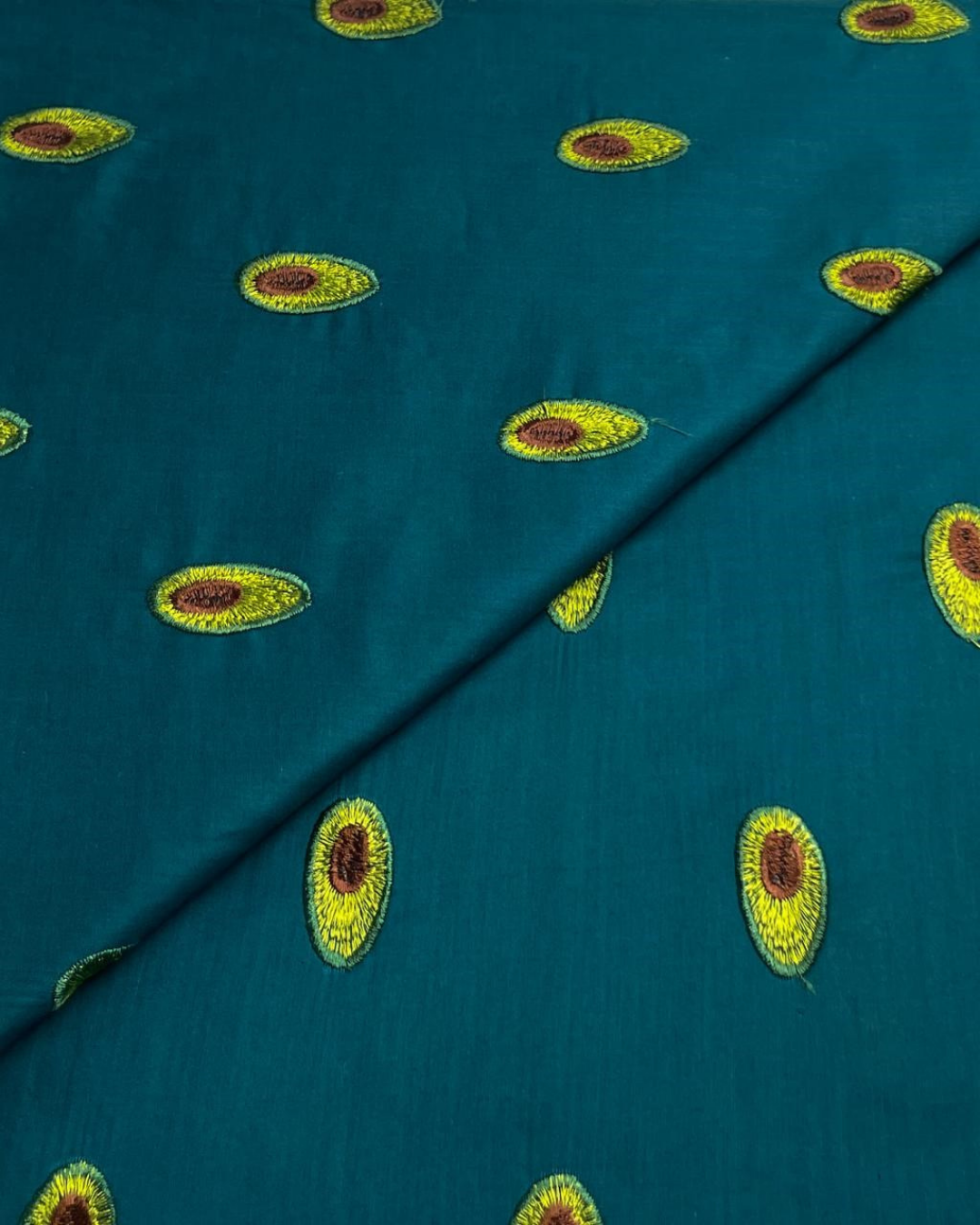 Lawn Embroidery D5I002