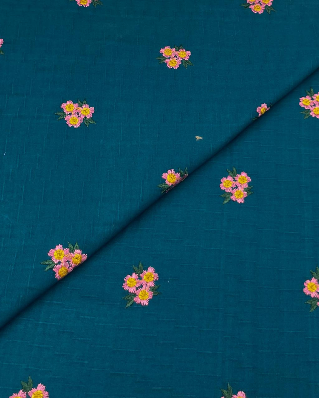 Khaddar Embroidery D1A003