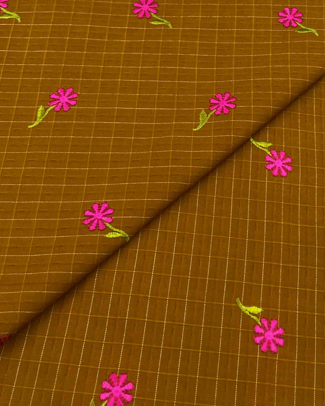 Khaddar Embroidery D1A030