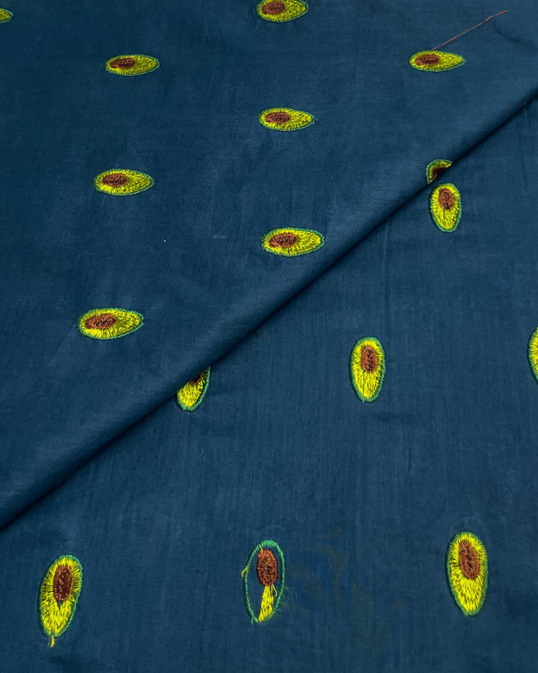 Lawn Embroidery D5I004