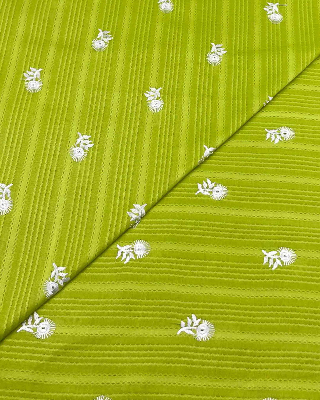 Lawn Embroidery Wider D5G065