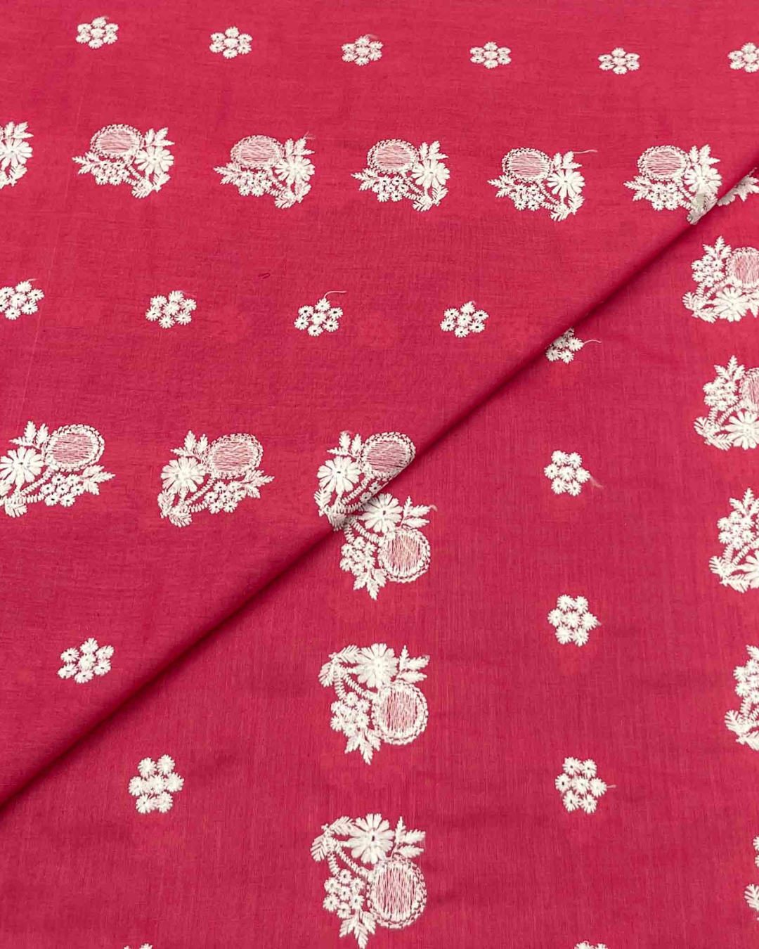 Lawn Chickenkari D5H068