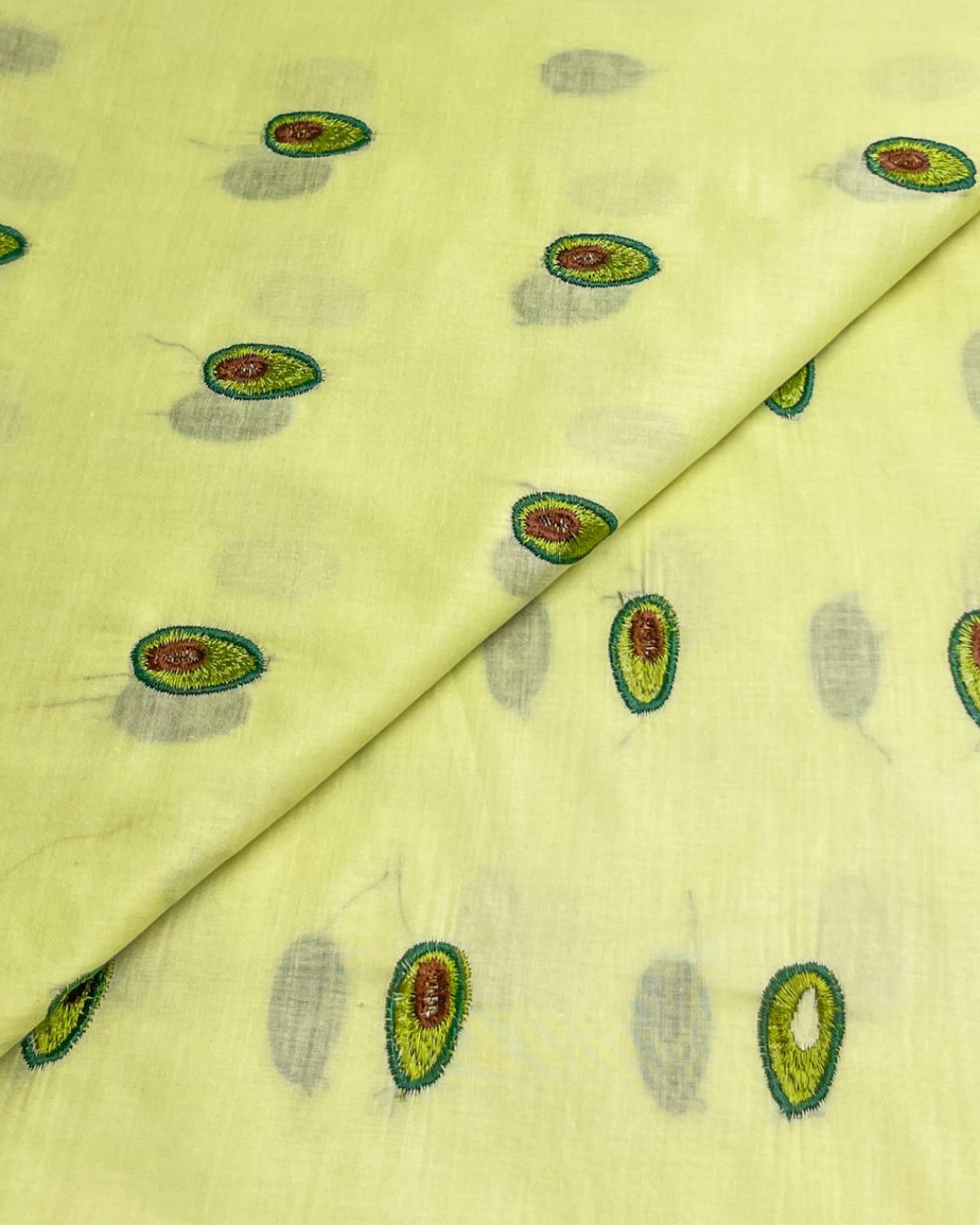 Lawn Embroidery D5I006