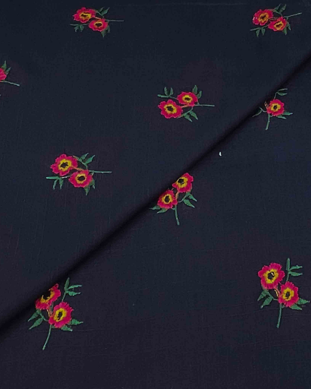 Khaddar Embroidery D1A073