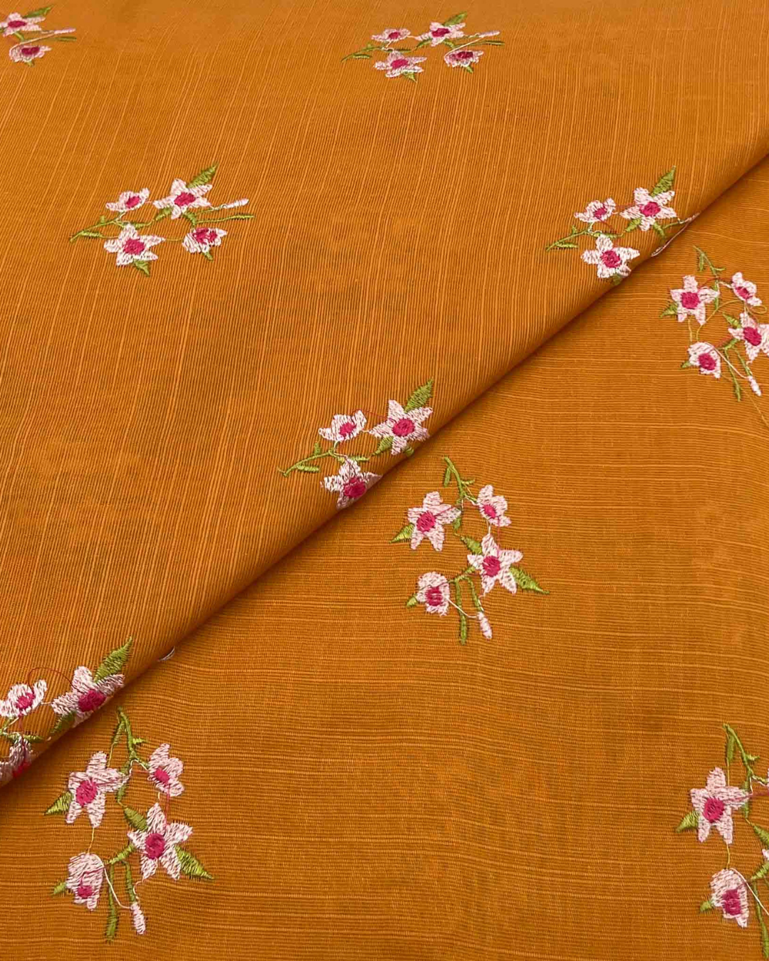 Khaddar Embroidery D1A078