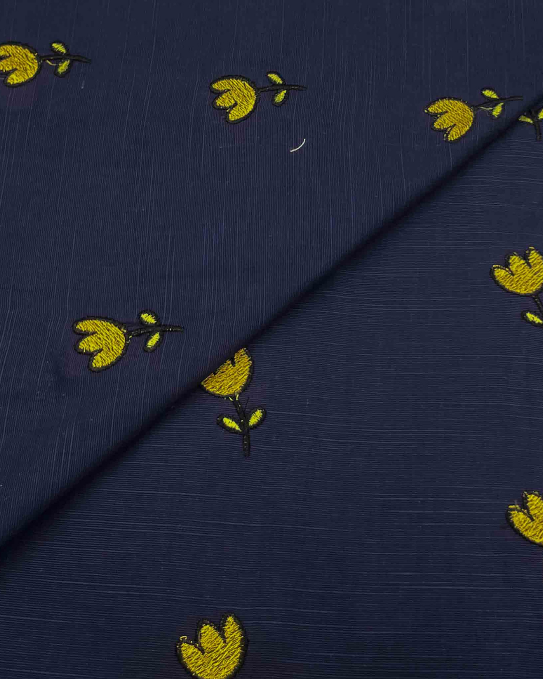 Khaddar Embroidery D1A082