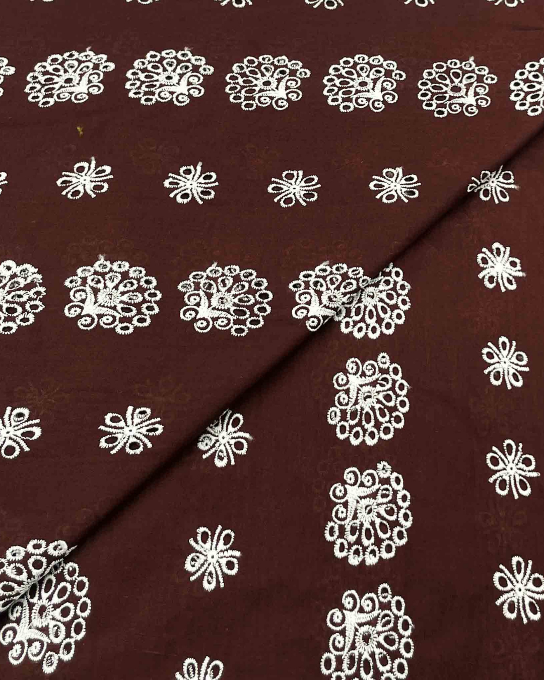 Lawn Chickenkari D5H089