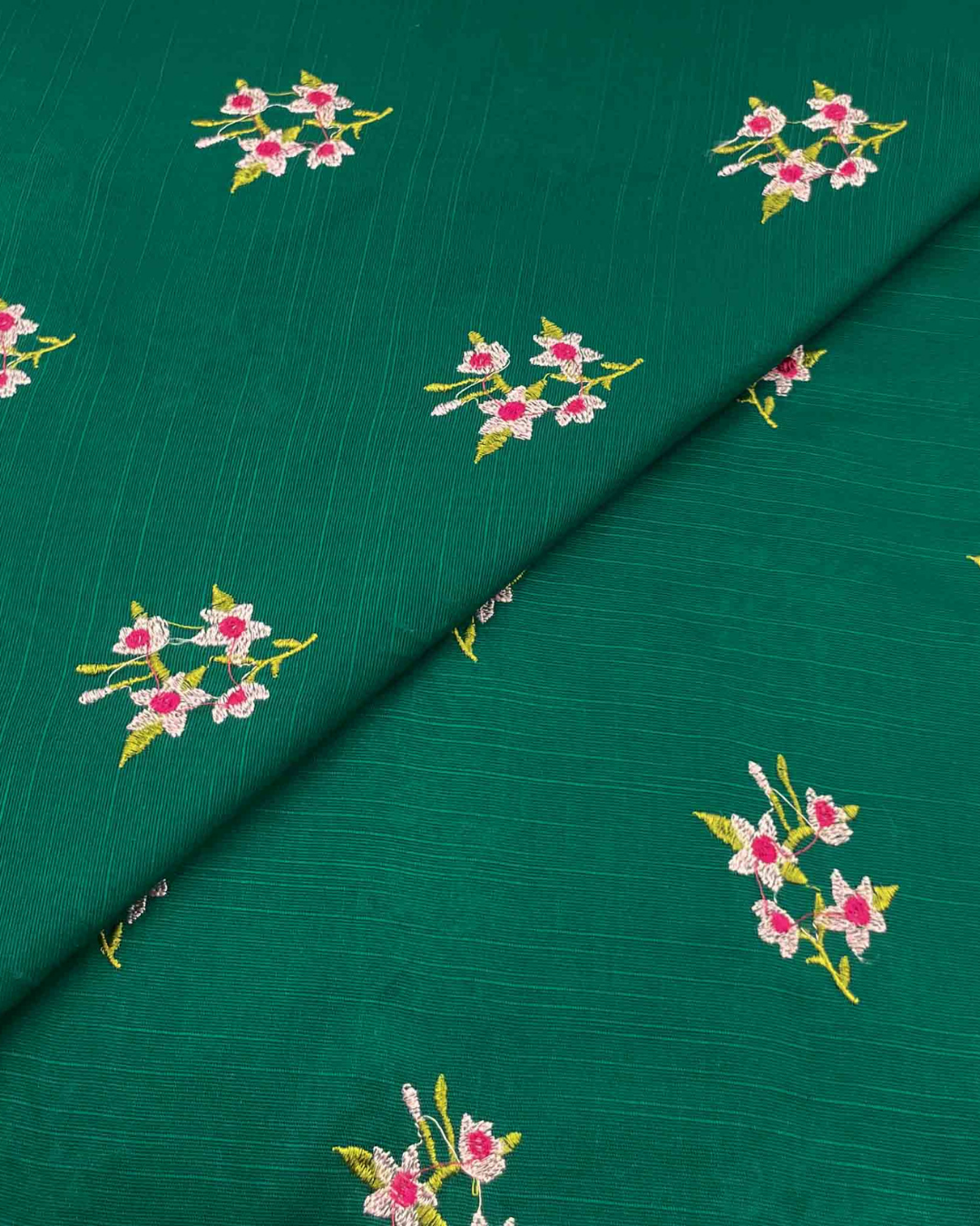 Khaddar Embroidery D1A094