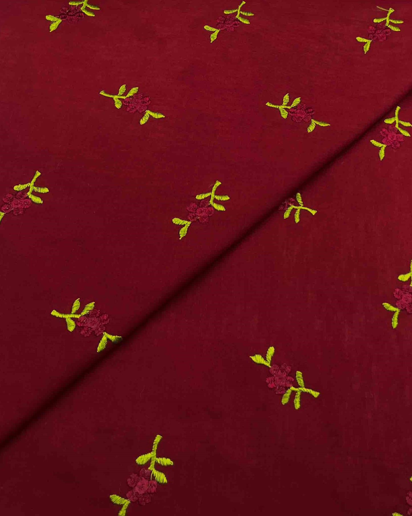 Cambric Cotton Embroidery D2C015