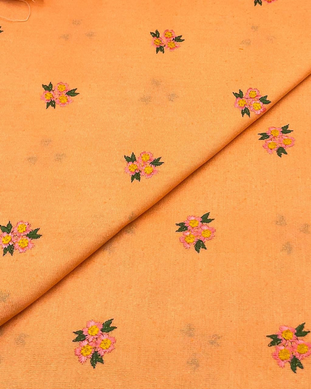 Silk Karandi Embroidery D3C018