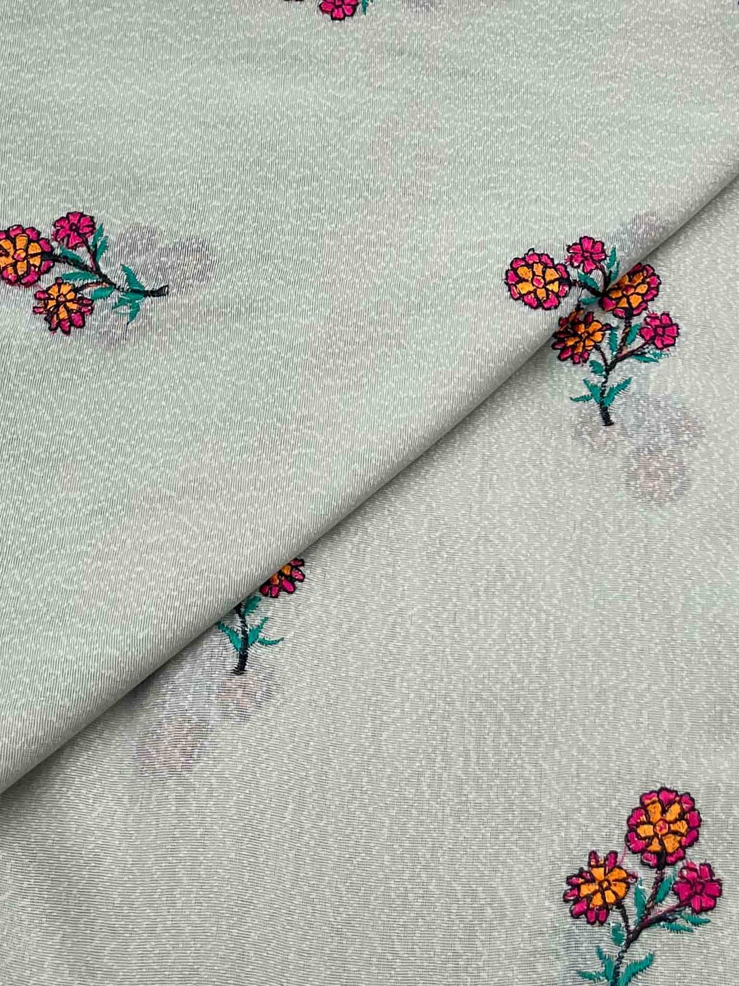 Silk Karandi Embroidery D3C021