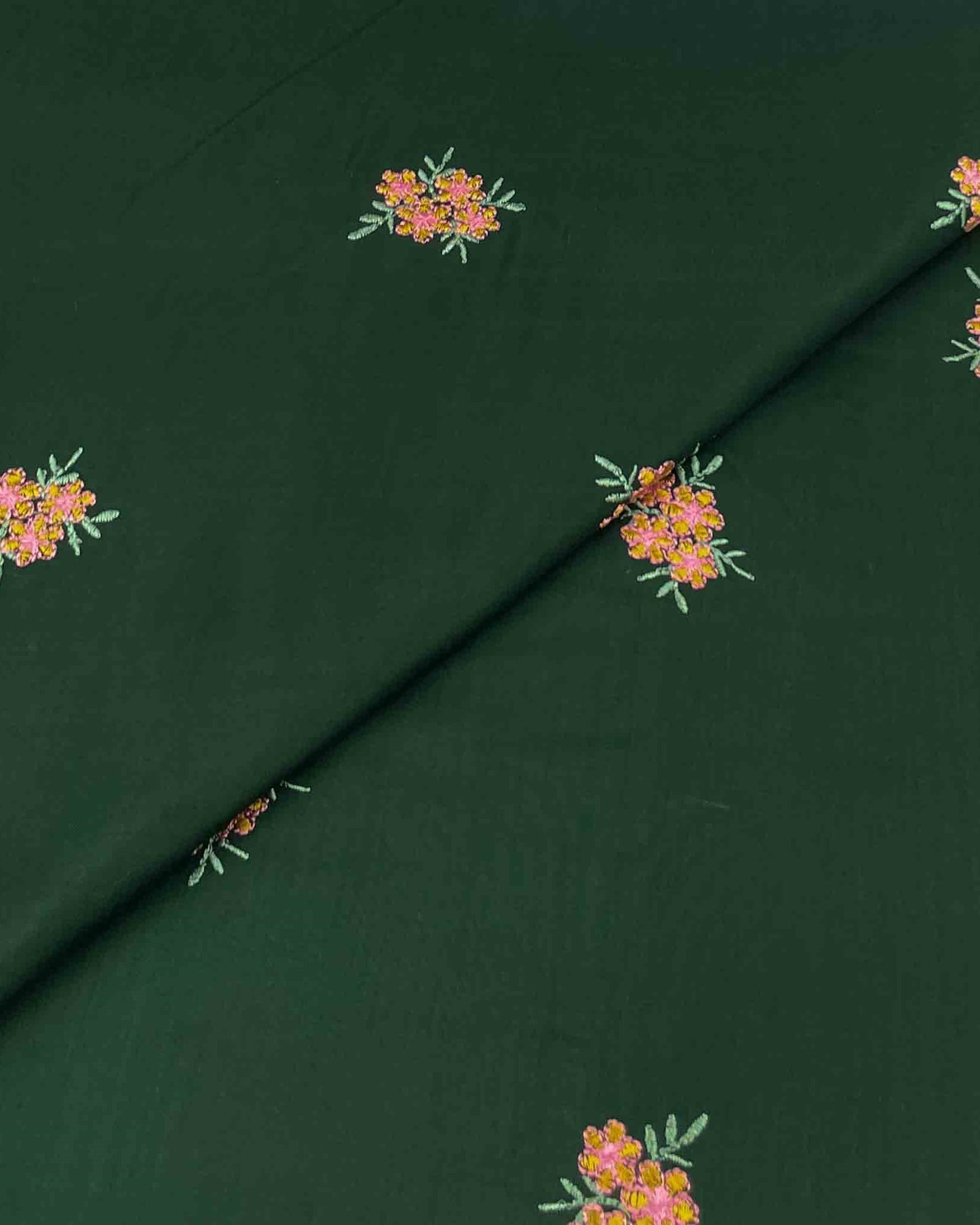 Linen Embroidery D4C006
