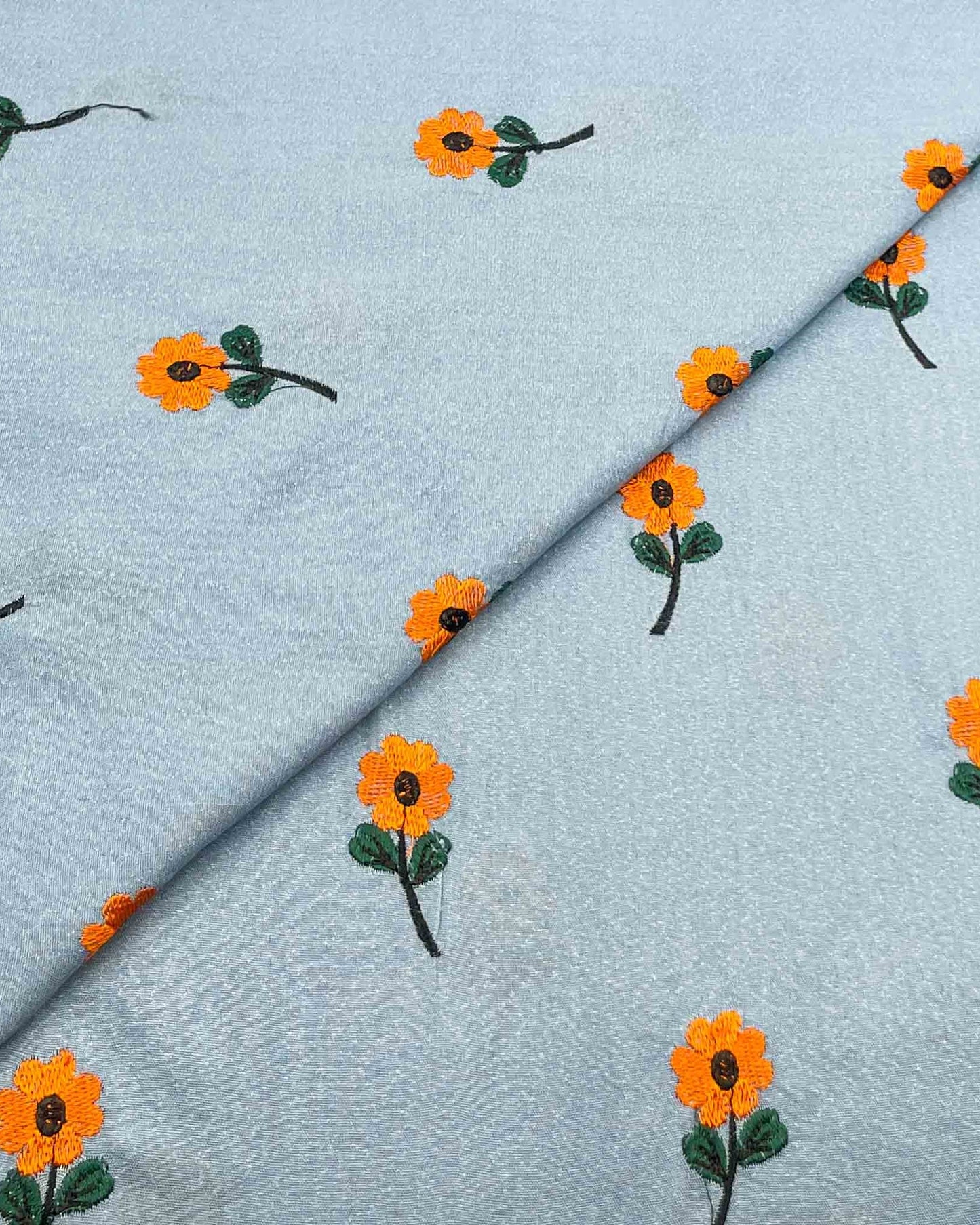 Silk Karandi Embroidery D3C047