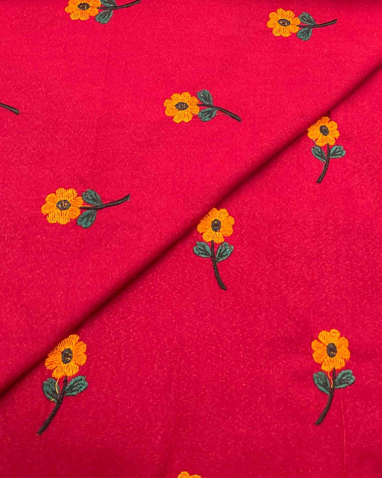 Silk Karandi Embroidery D3C048