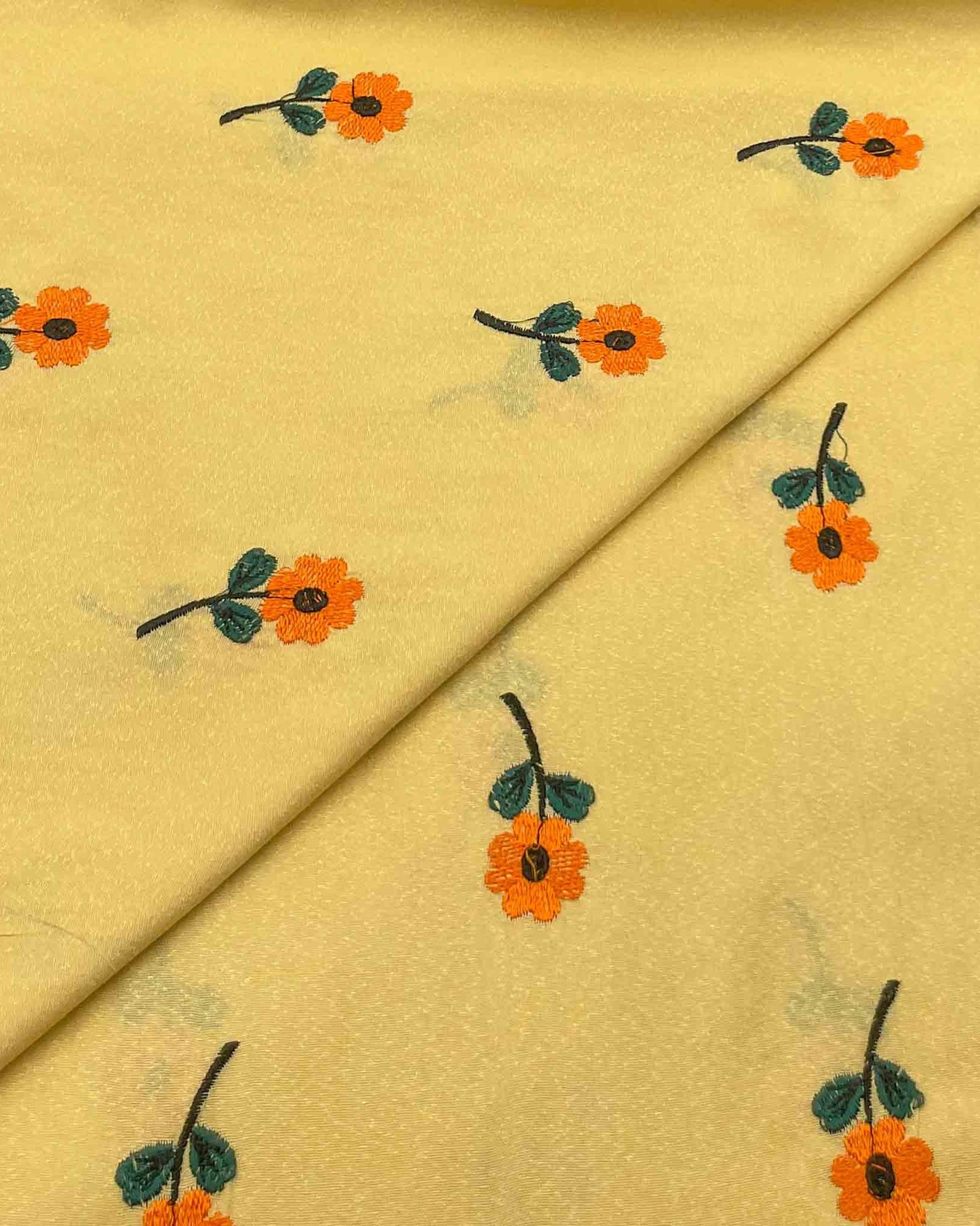 Silk Karandi Embroidery D3C051