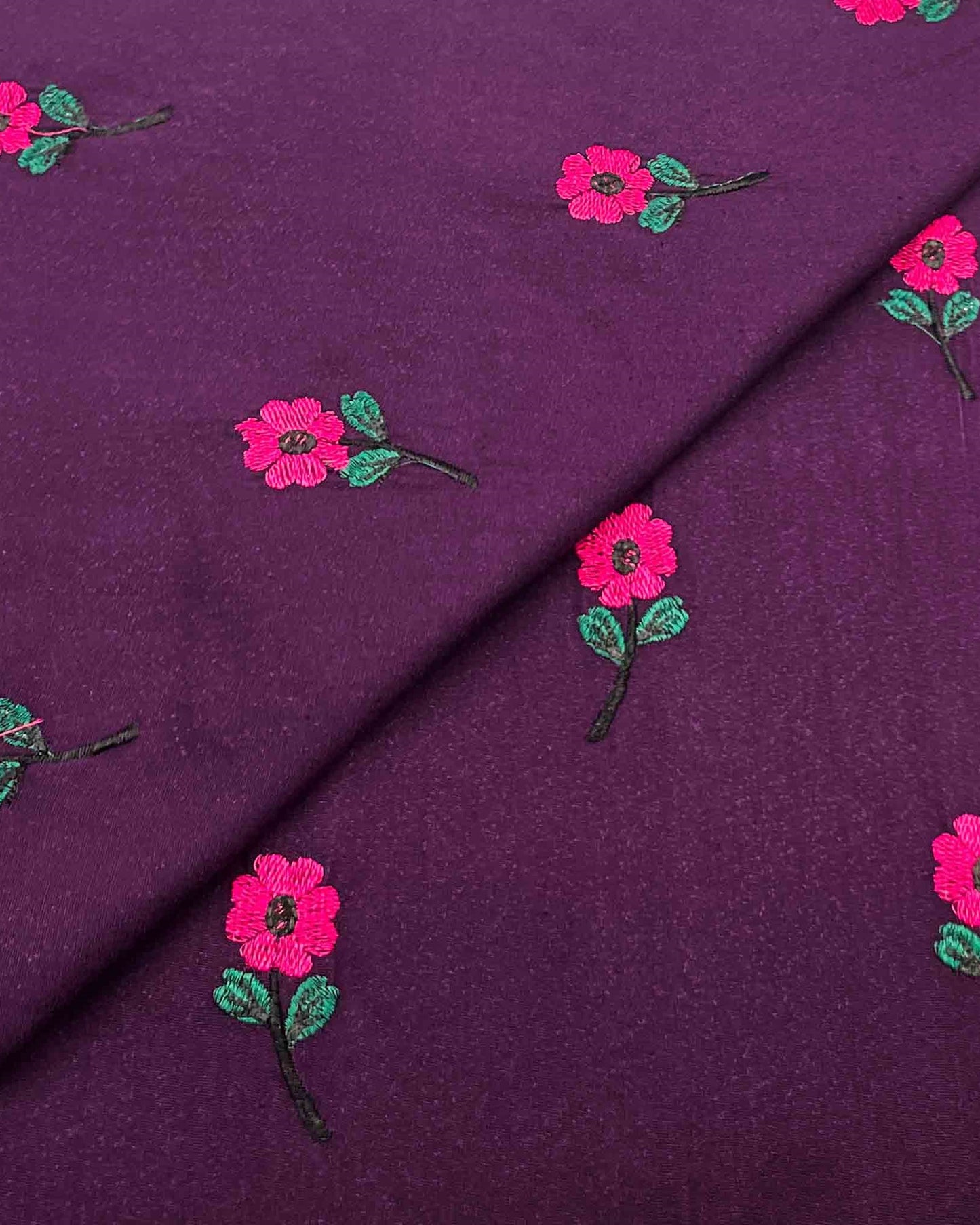 Silk Karandi Embroidery D3C053