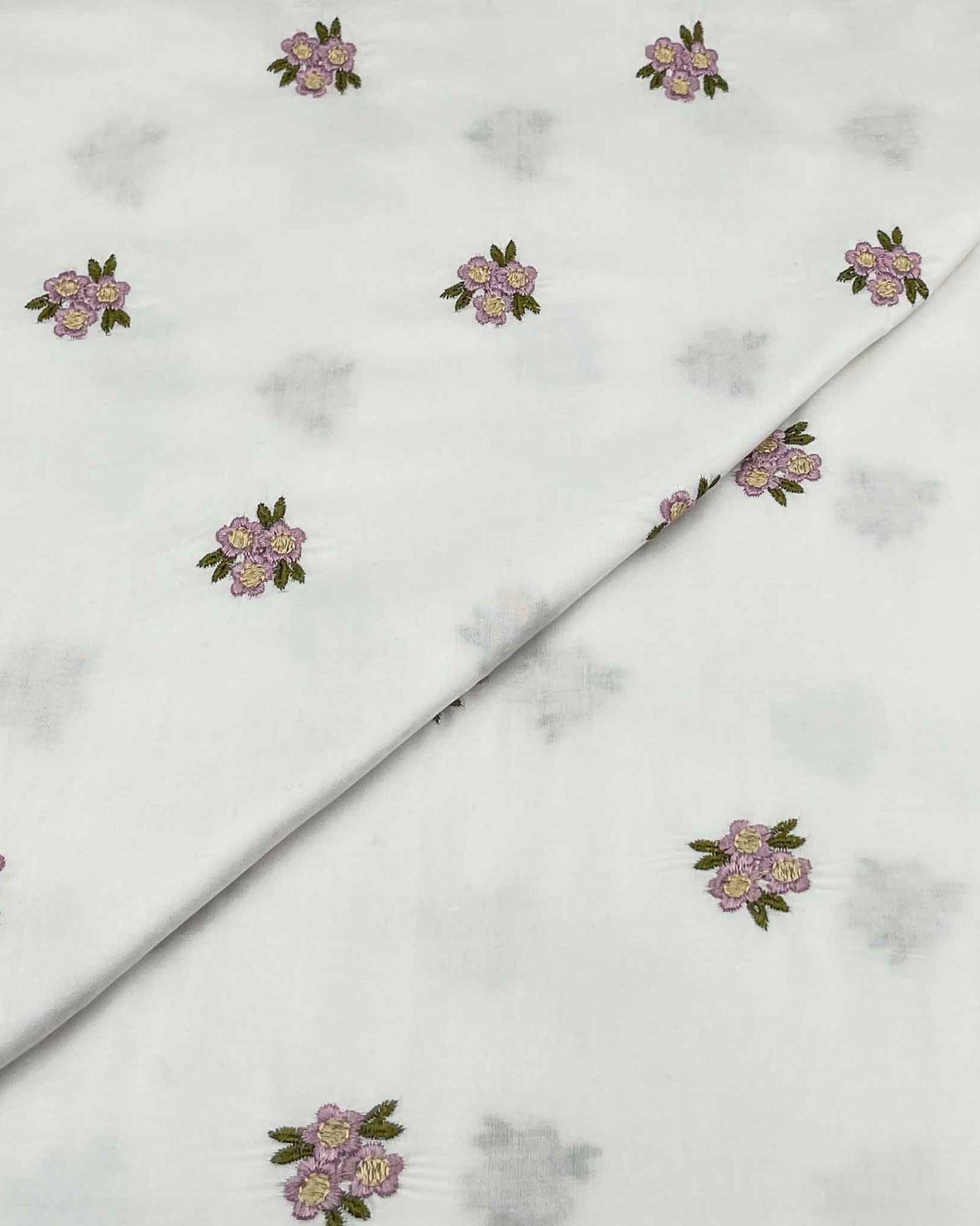 Linen Embroidery D4C015