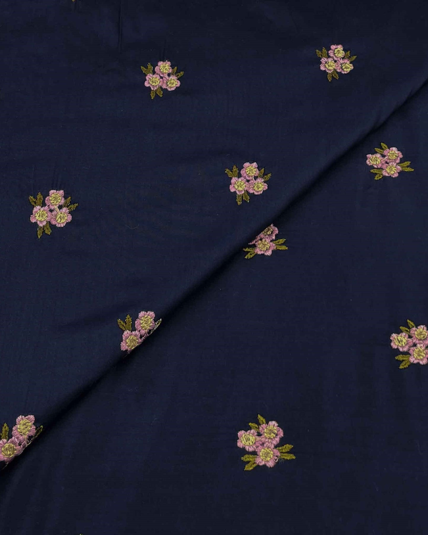 Linen Embroidery D4C016