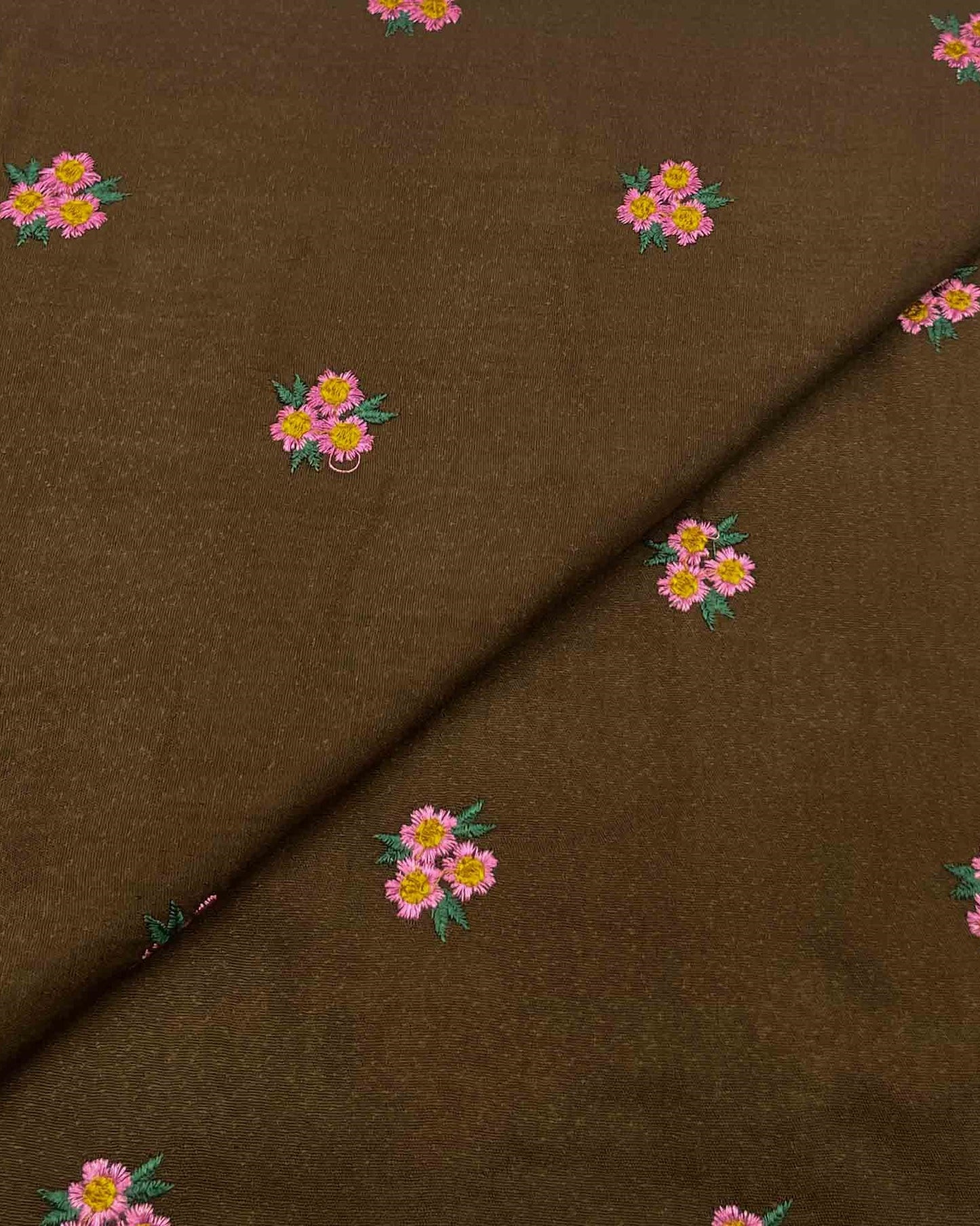 Silk Karandi Embroidery D3C058