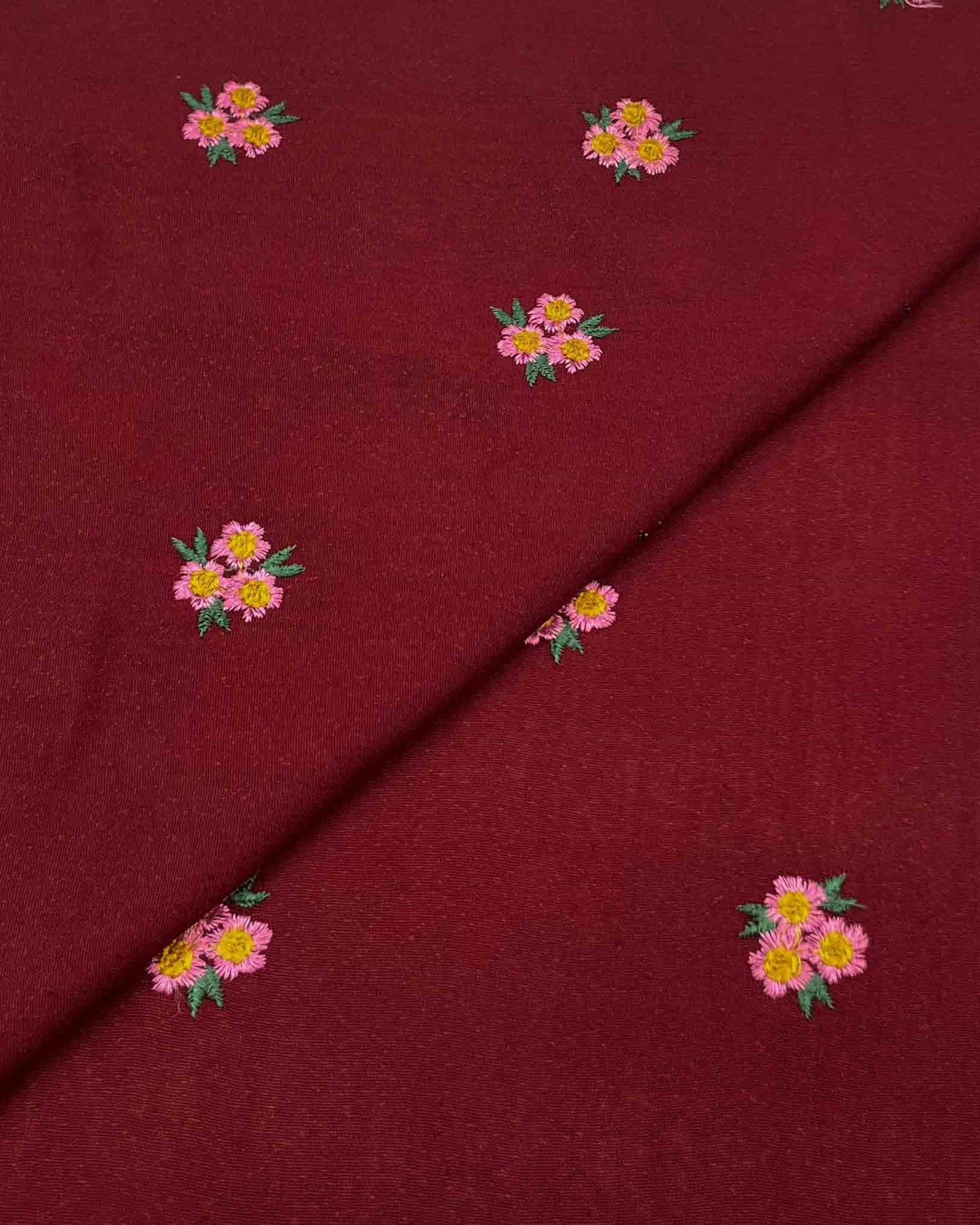 Silk Karandi Embroidery D3C061
