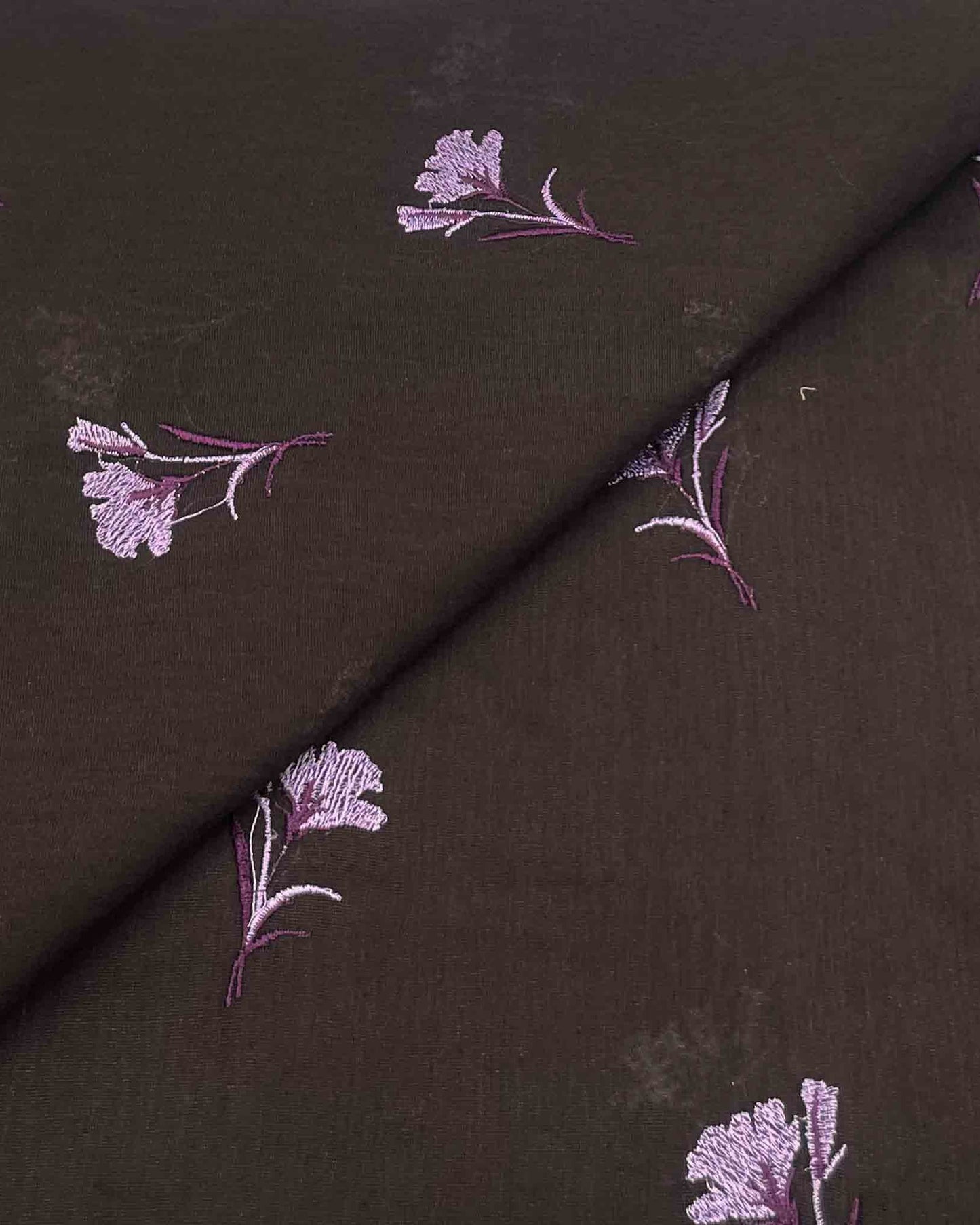 Silk Karandi Embroidery D3C068