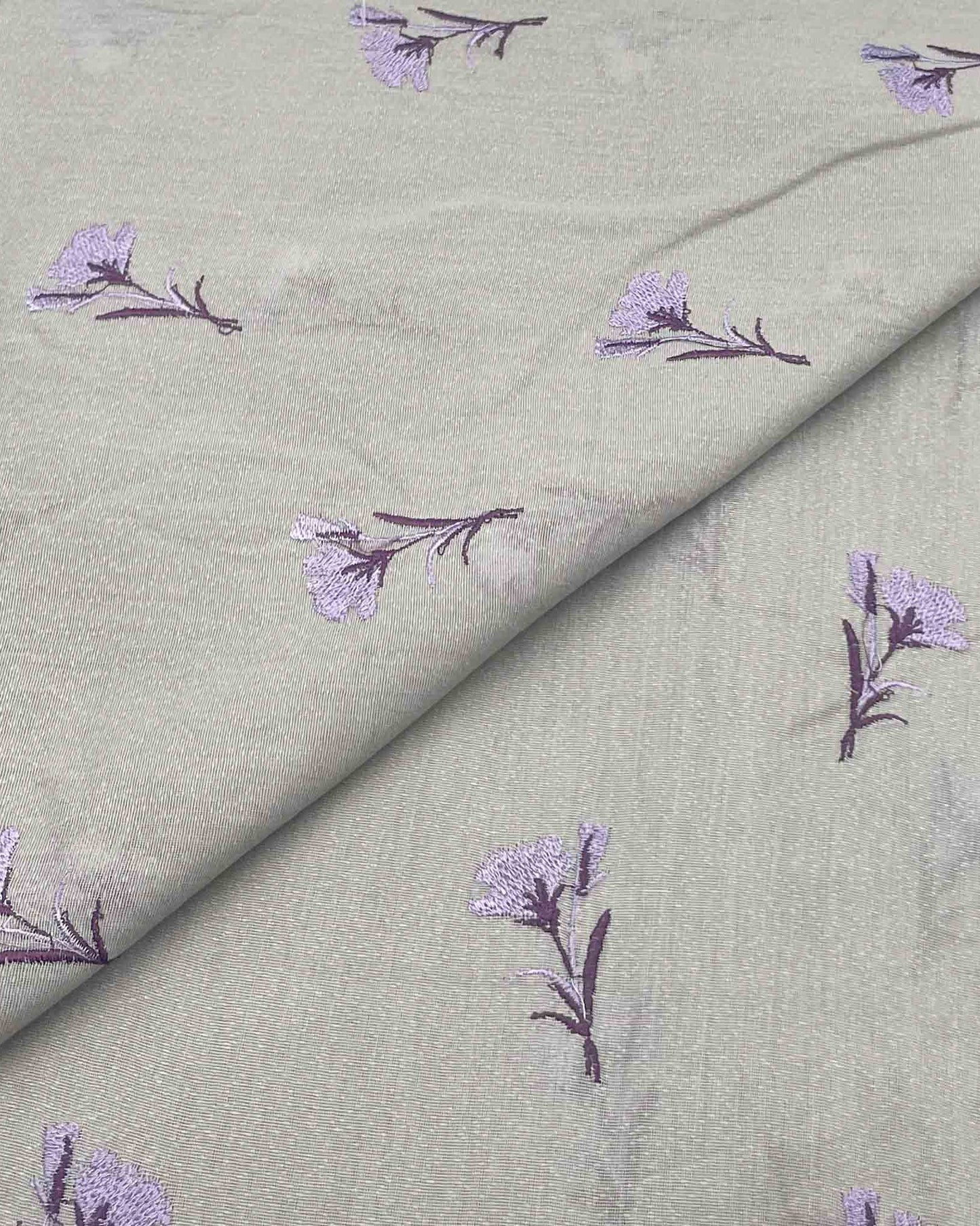 Silk Karandi Embroidery D3C070