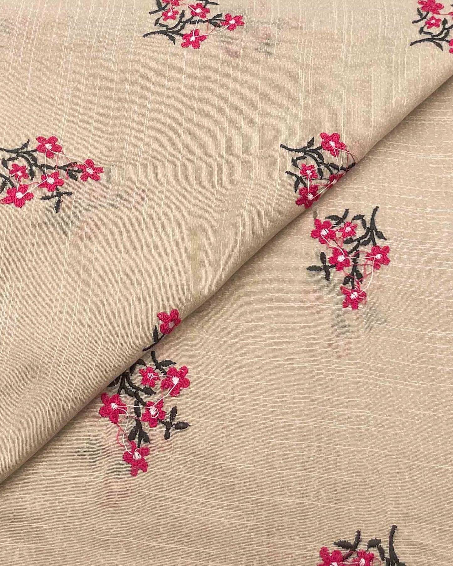 Silk Karandi Embroidery D3C077