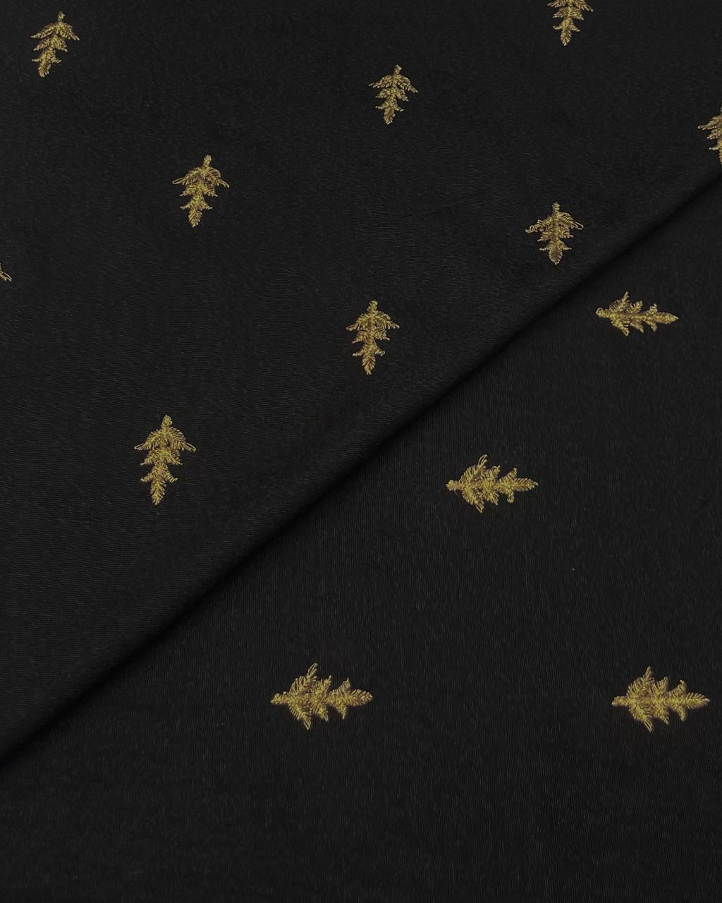 Silk Karandi Embroidery D3C091