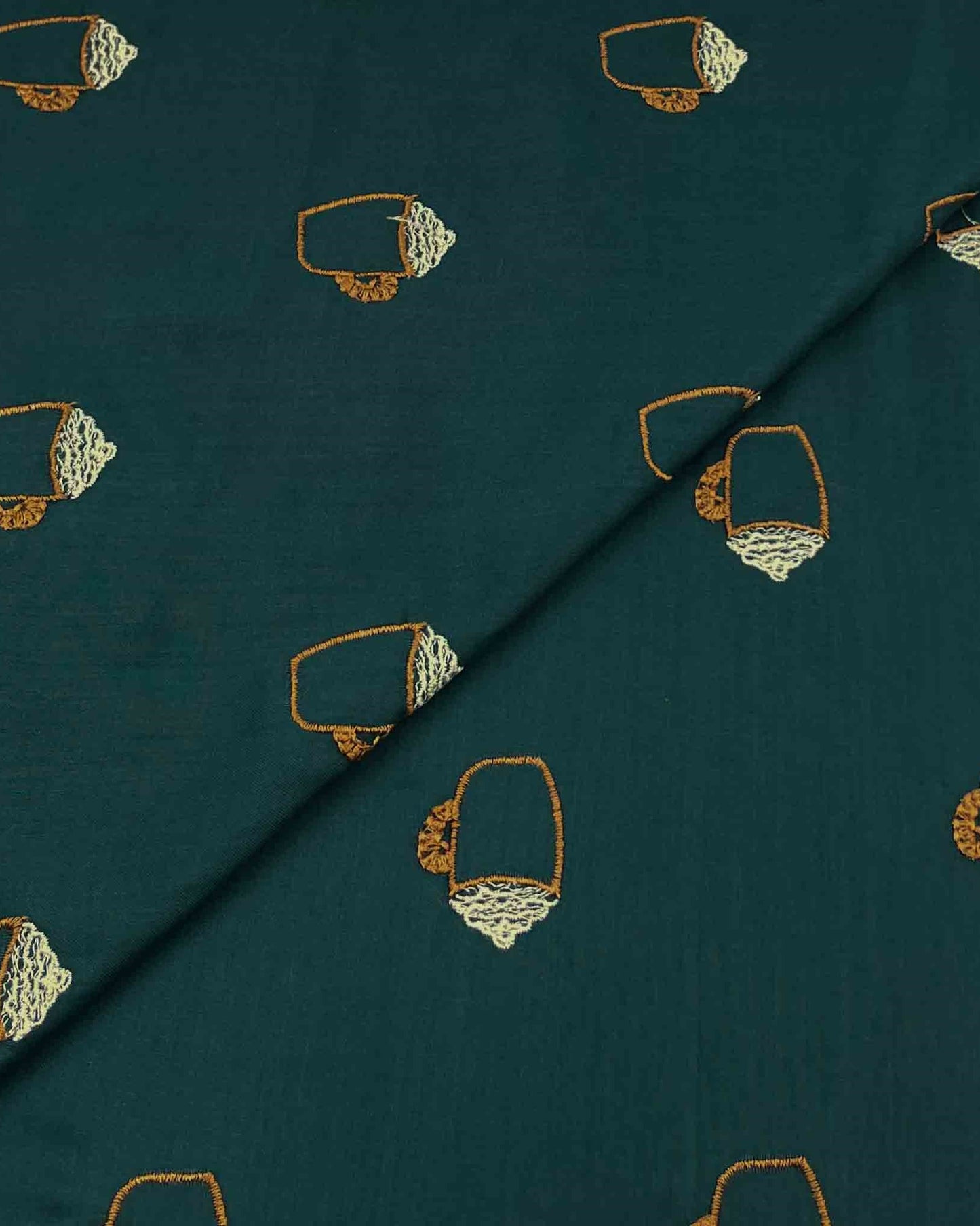 Summer Linen Embroidery D4C035