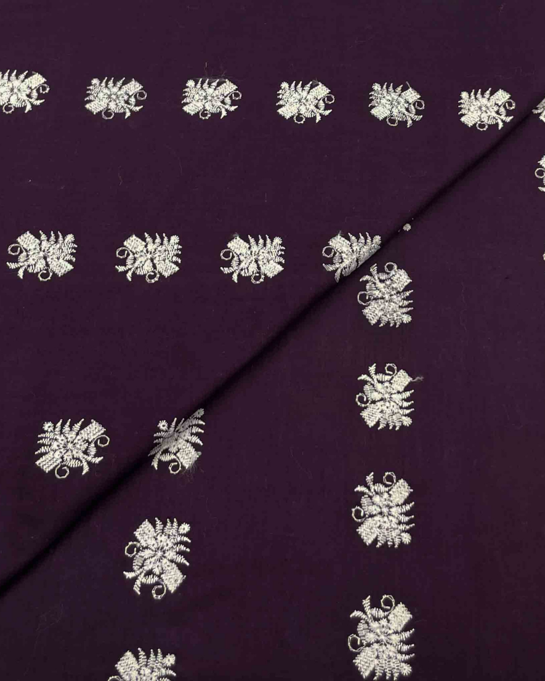 Lawn Chickenkari D5H003