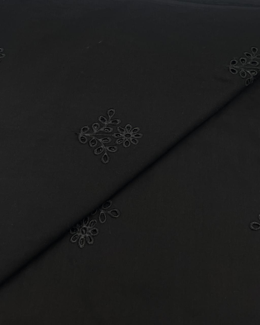 Lawn Boring Embroidery D5C003