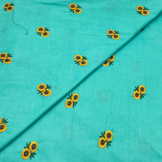 Lawn Emb D12049                            567/yard